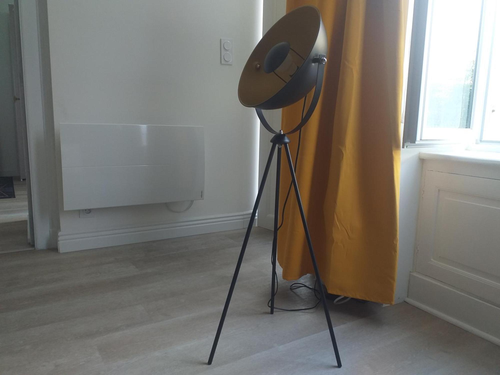 Les Volets Bleus - Deux Appartements Et Un Studio, Jardin 부르주 객실 사진